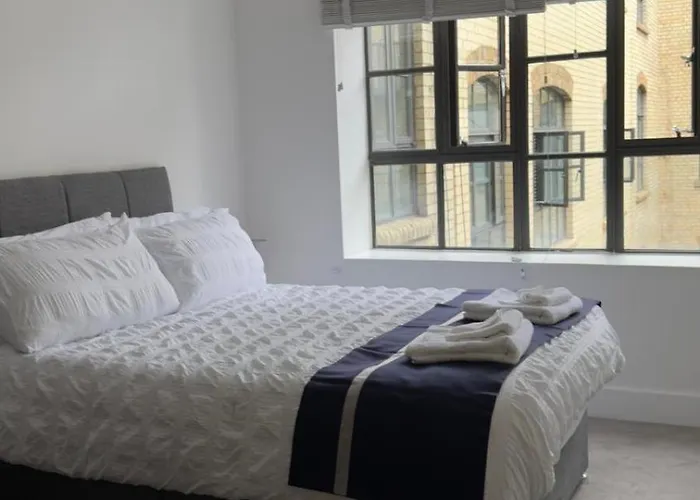 Luxury 2Br Apartment In Central London